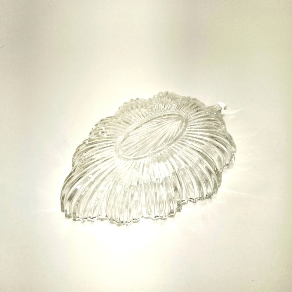 Vintage Depression Glass Trinket Dish Like New Leaf Shaped Ridged Pattern